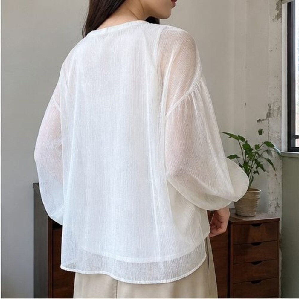 Ivory Cami Blouse - Picture 3 of 6